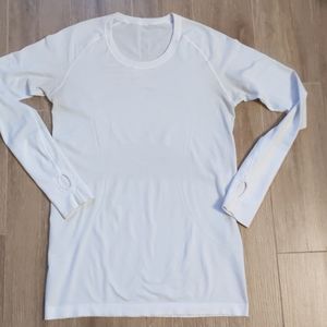 Lululemon Swiftly Tech Long Sleeve Athletic Top 8